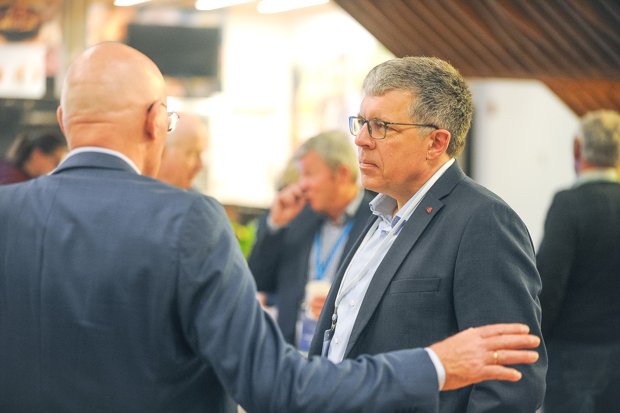 438082864 766345372261559 8276546983674272390 N